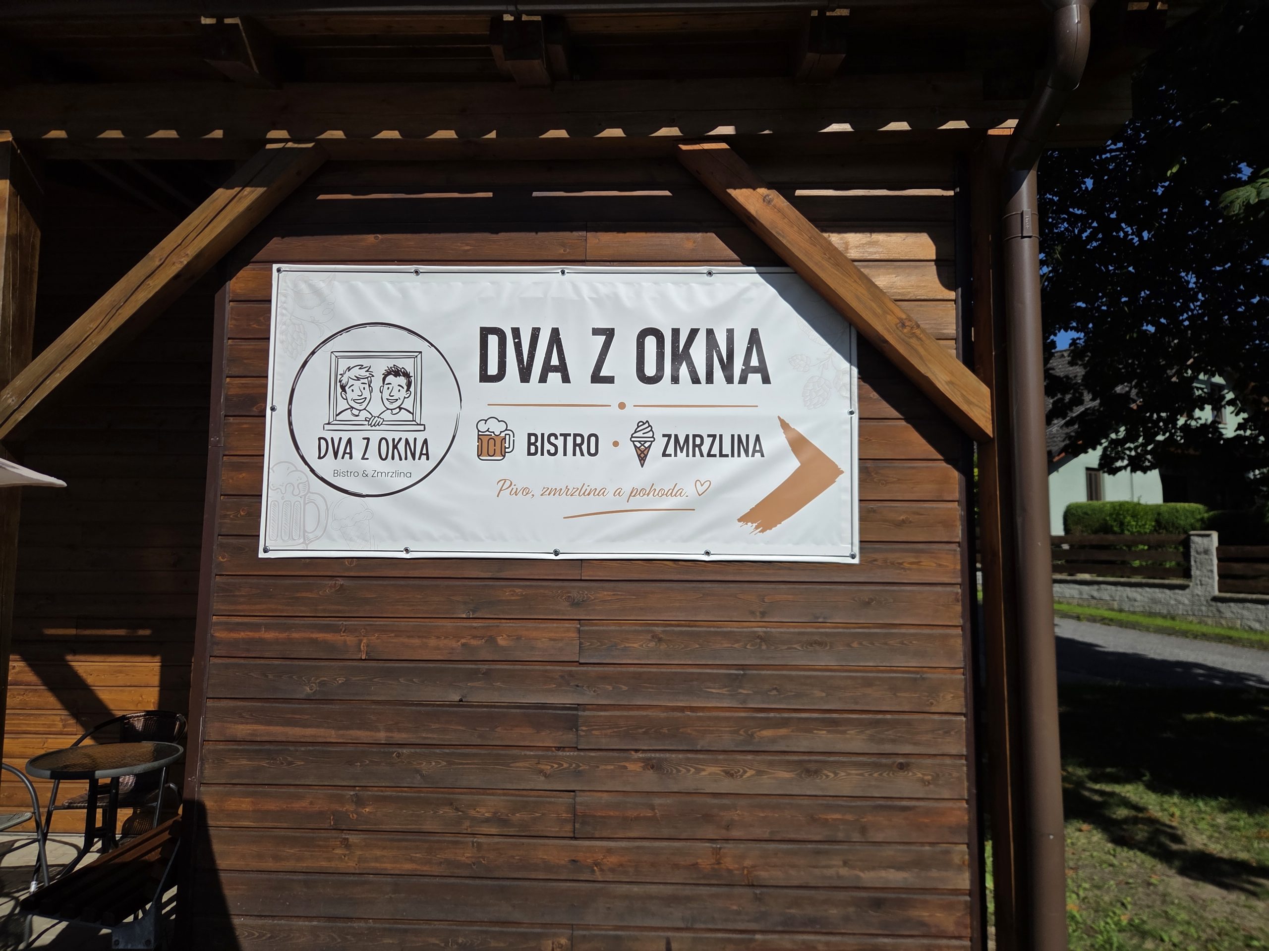 Dva z okna galerie 3